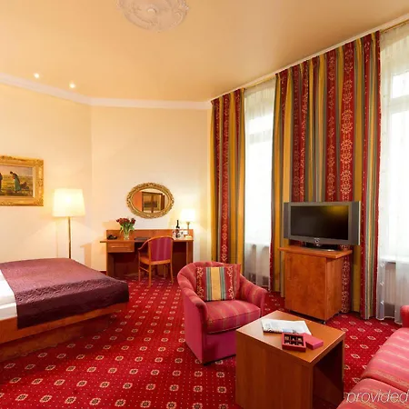 & Zarenhof Mitte Otel Berlin