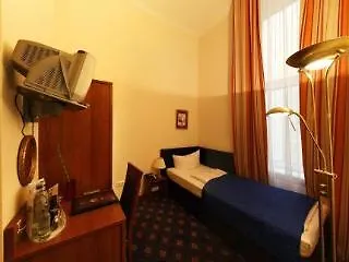 Otel & Zarenhof Mitte