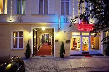 & Zarenhof Mitte Hotell 3*