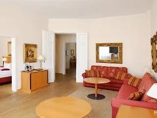 & Zarenhof Mitte Hotell