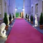 Hotel & Zarenhof Mitte 3*