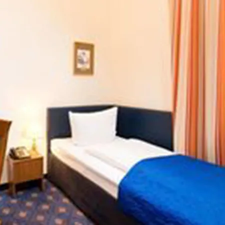 & Zarenhof Mitte 3* ברלין