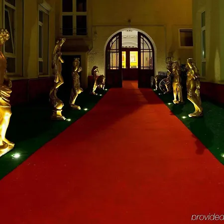 Hotel & Zarenhof Mitte Berlin