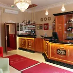 & Zarenhof Mitte מלון 3*
